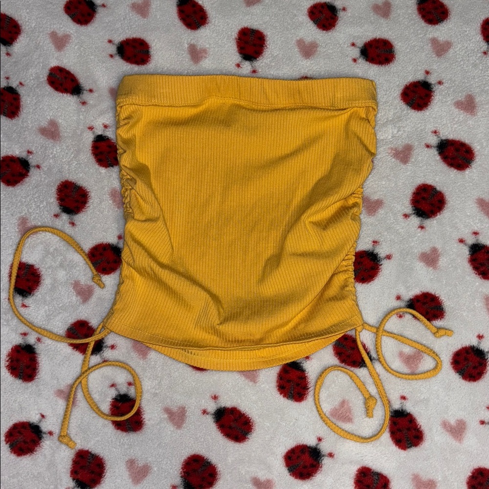 Love Tree Mustard Ribbed Top